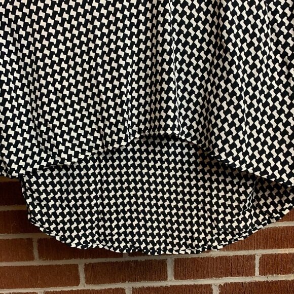 Zara Women V-Neck High  Low Blouse Belle Sleeves Size Small - Picture 6 of 9